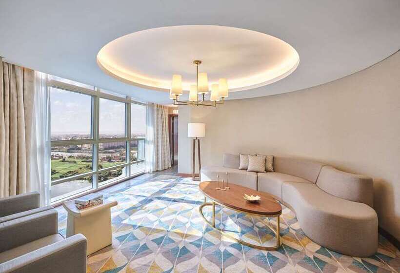 سوئیت با تخت بزرگ, Alrayyan Hotel Doha, Curio Collection By Hilton