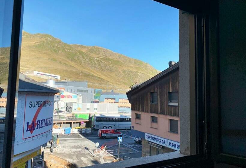 آپارتمان 1 خوابه, Apartamentos Pantebre 3000