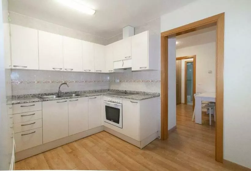 آپارتمان 1 خوابه, Apartamentos Pantebre 3000