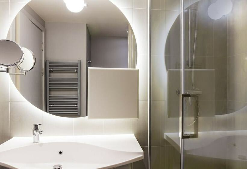 Студия Стандарт Двуспальная Кровать, Aparthotel Adagio Edinburgh Royal Mile