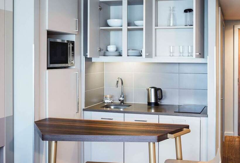 Апартаменты 1 Спальня, Aparthotel Adagio Edinburgh Royal Mile