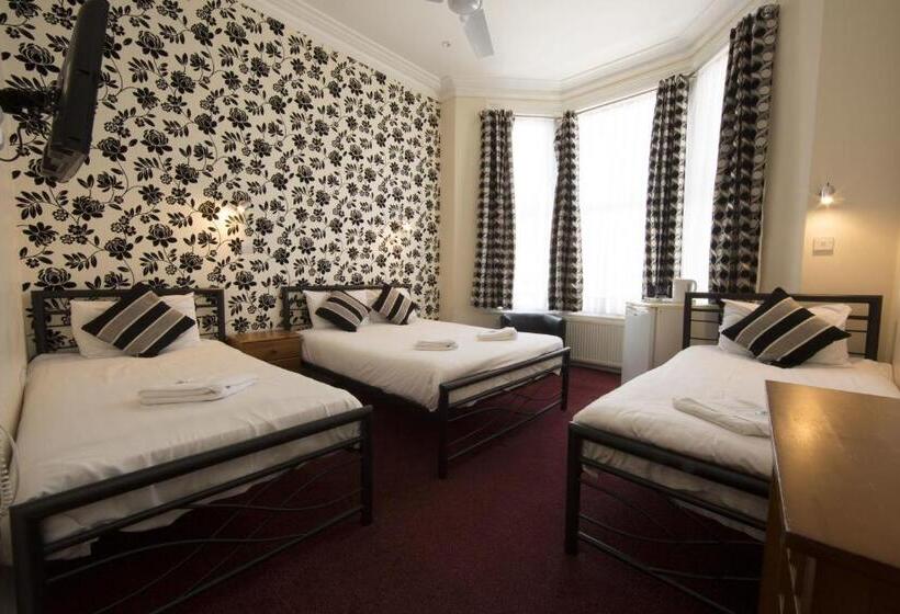 חדר משפחתי, Royal London Hotel By Saba
