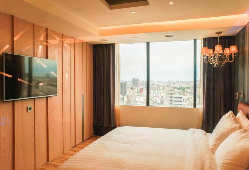 سوییت لوکس, Fx Hotel Tainan