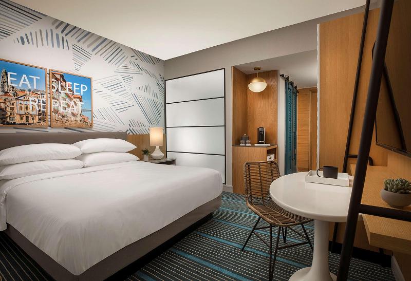 اتاق استاندارد, Fx Hotel Tainan