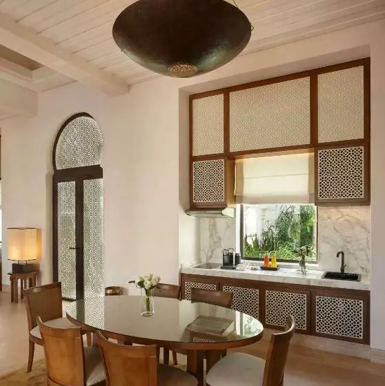 ویلای 2 خوابه با چشم‌انداز دریا, Banyan Tree Tamouda Bay