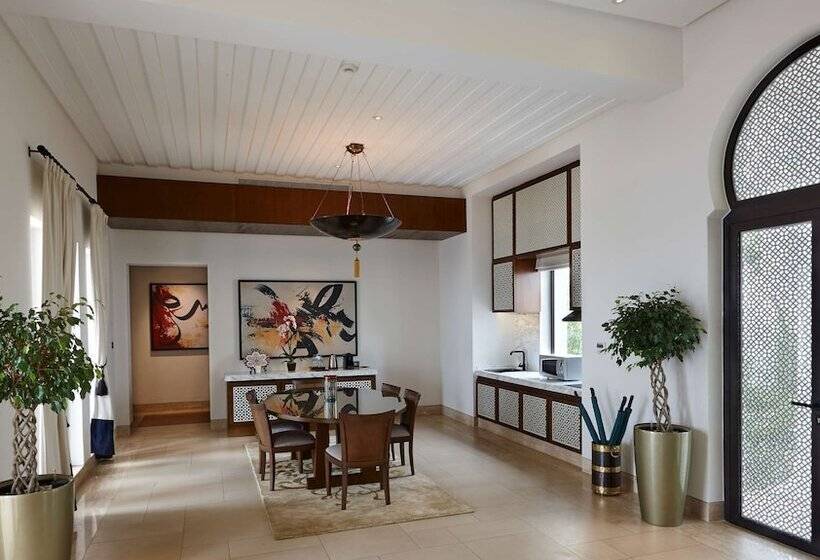 Вилла 1 Спальня Вид на Море, Banyan Tree Tamouda Bay