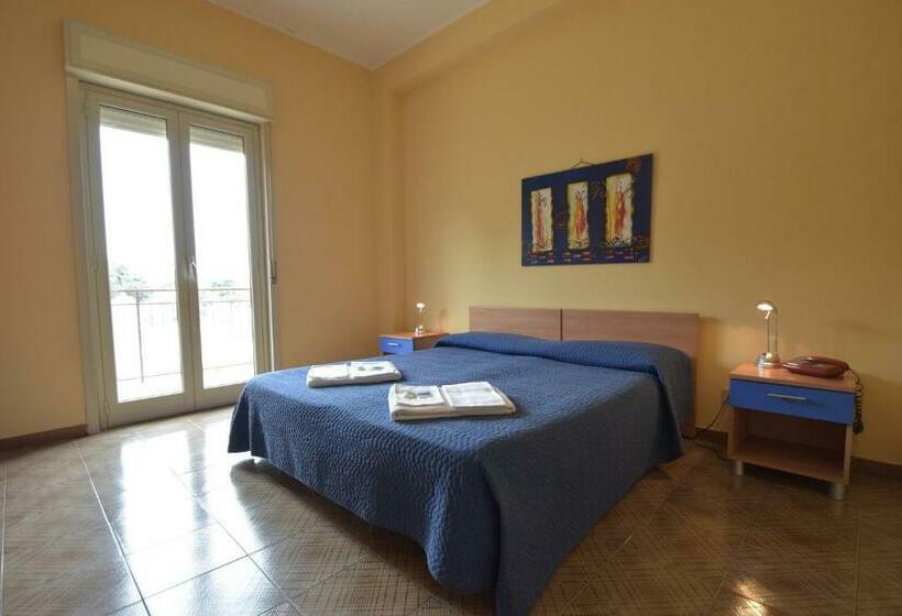 Номер Стандарт Совместная Ванная, Dependance La Mouette