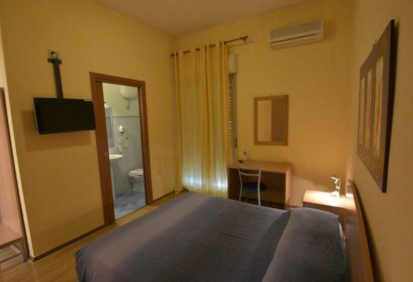 Номер Стандарт, Dependance La Mouette