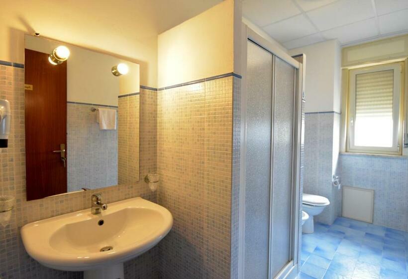 Номер Стандарт Совместная Ванная, Dependance La Mouette