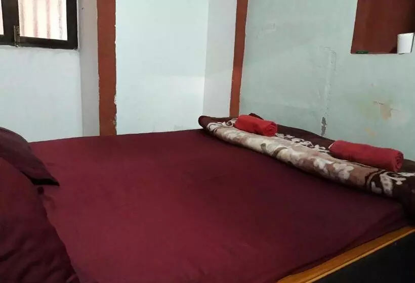 Economy-huone, Ganga Fuji Home