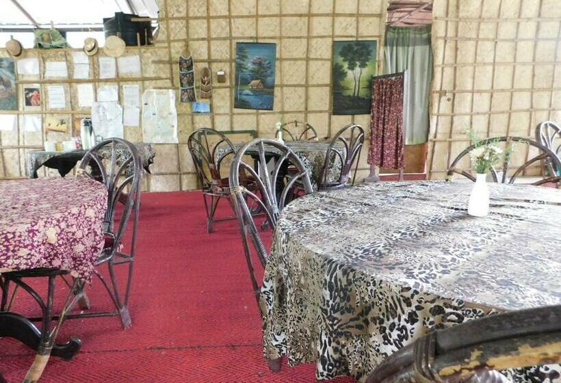 이코노미 룸, Green Woods Bethlehem