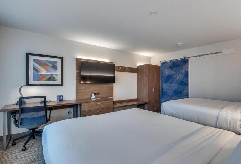 Suite Przystosowany dla Osób Niepełnosprawnych, Holiday Inn Express & Suites Dallas North   Addison, An Ihg