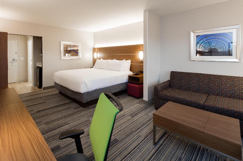 جناح سرير كينج, Holiday Inn Express East Peoria   Riverfront, An Ihg