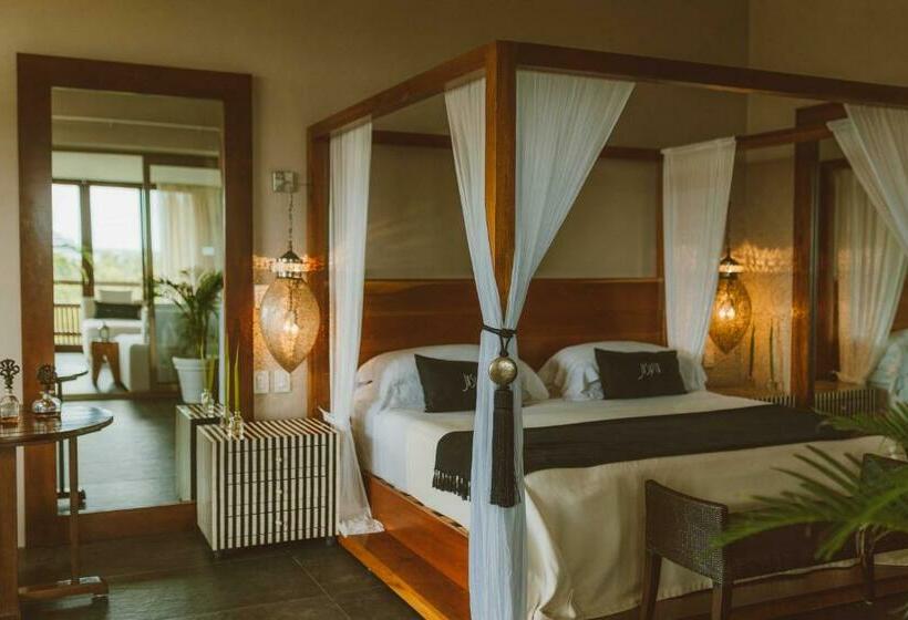 מיטת קינג בסוויטה, Jashita