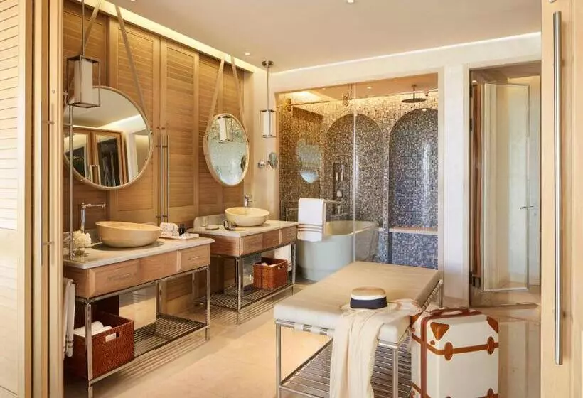 سوییت خانوادگی, Jumeirah Al Naseem Dubai