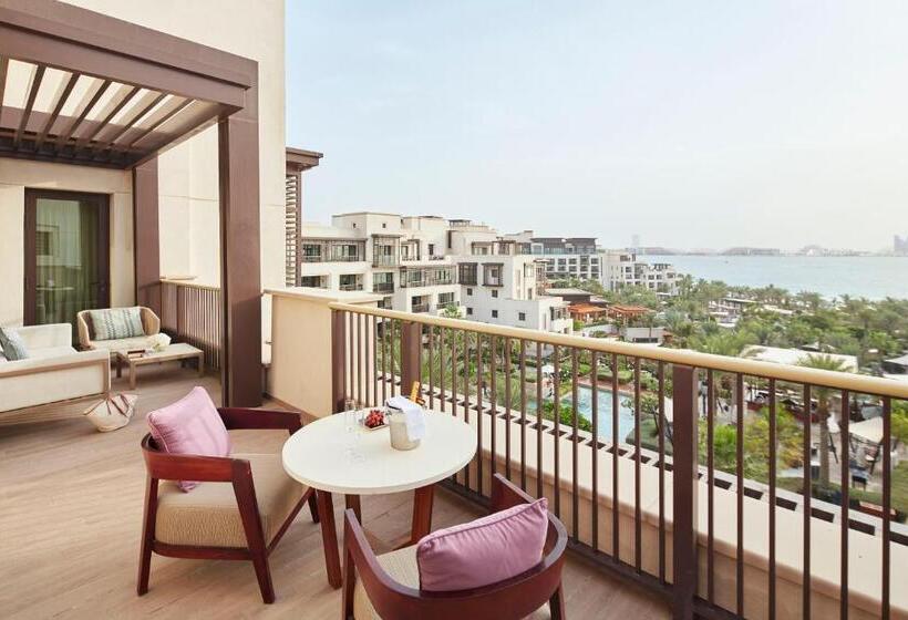 俱乐部套房海洋风景, Jumeirah Al Naseem Dubai