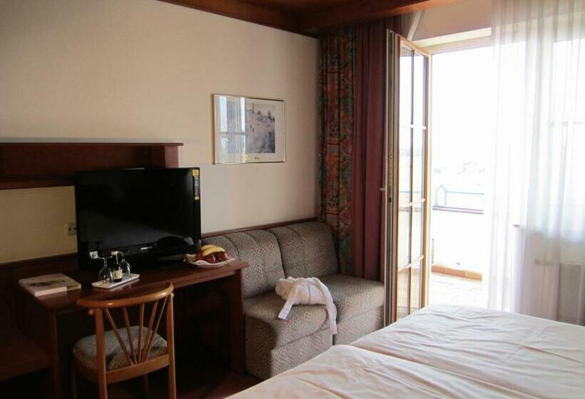 コンフォートシングルルーム, Komfort Hotel Stockinger