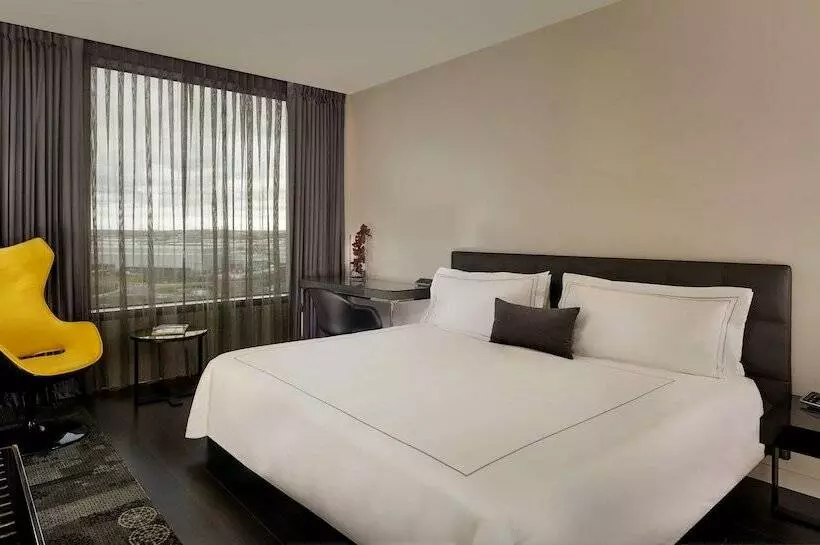 スーペリアールーム, Park Plaza London Park Royal