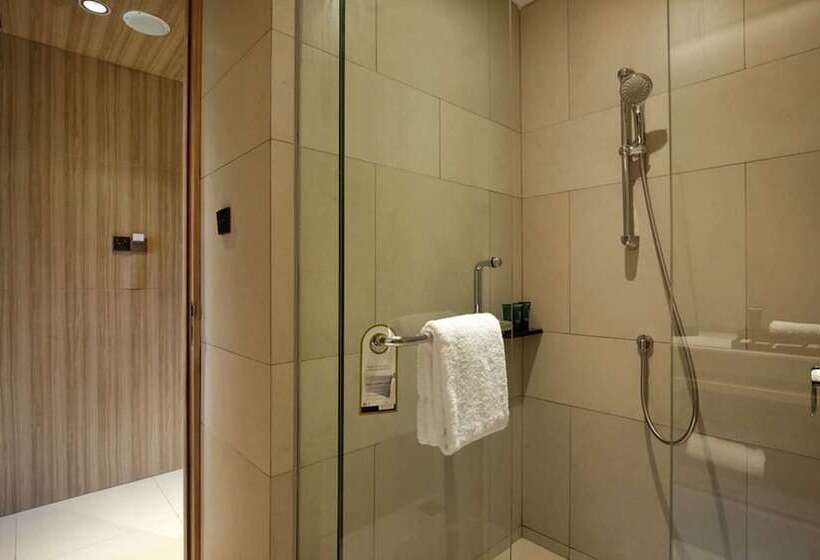 Номер Deluxe, Royal Tulip Gunung Geulis Resort And Golf