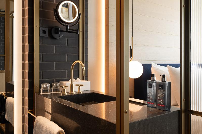 Номер Стандарт, Ruby Emma Hotel Amsterdam