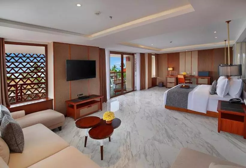 سوییت با چشم‌انداز دریا, The Bandha Hotel & Suites