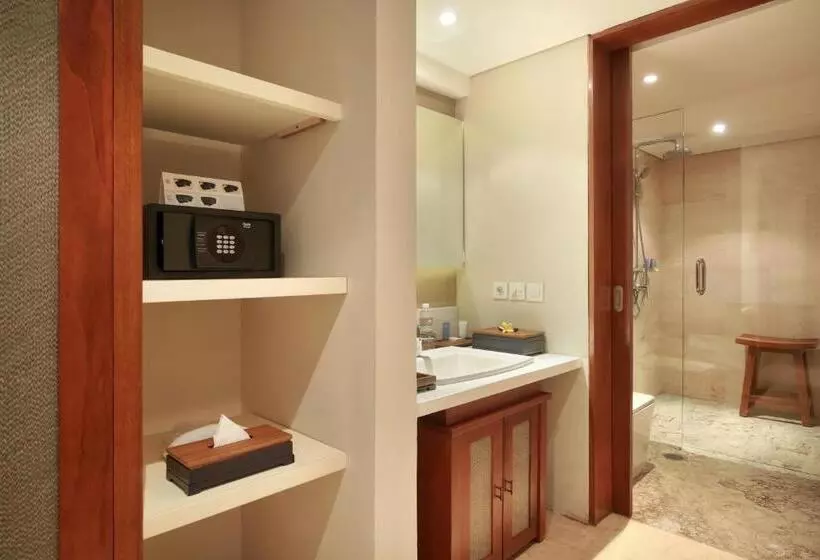 اتاق لوکس سه تخته, The Bandha Hotel & Suites