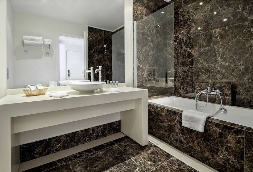 סוויטה, Theoxenia Residence