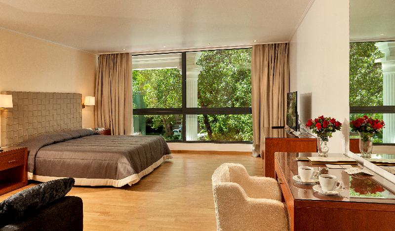 סוויטה דלוקס, Theoxenia Residence