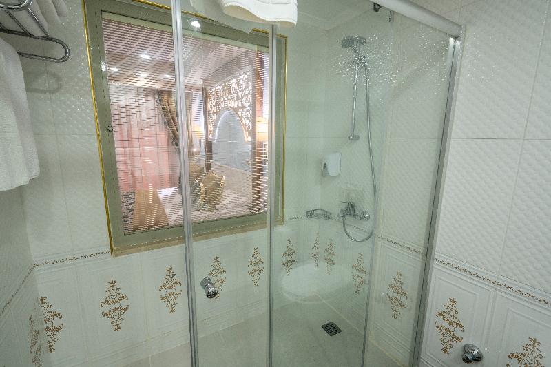 סוויטה, Theoxenia Residence