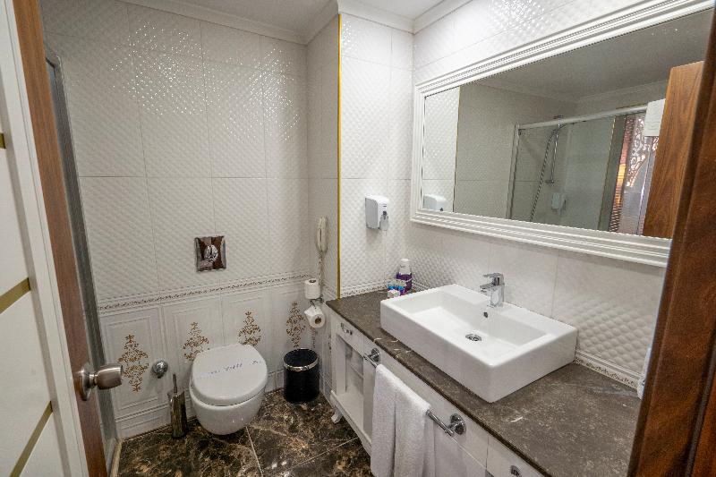 סוויטה, Theoxenia Residence