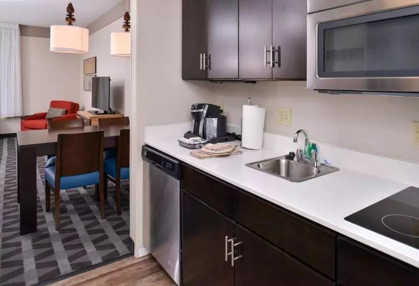 スタンダードスタジオ, Towneplace Suites By Marriott Gillette