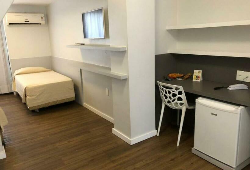 家庭间, Tropikalya Prime