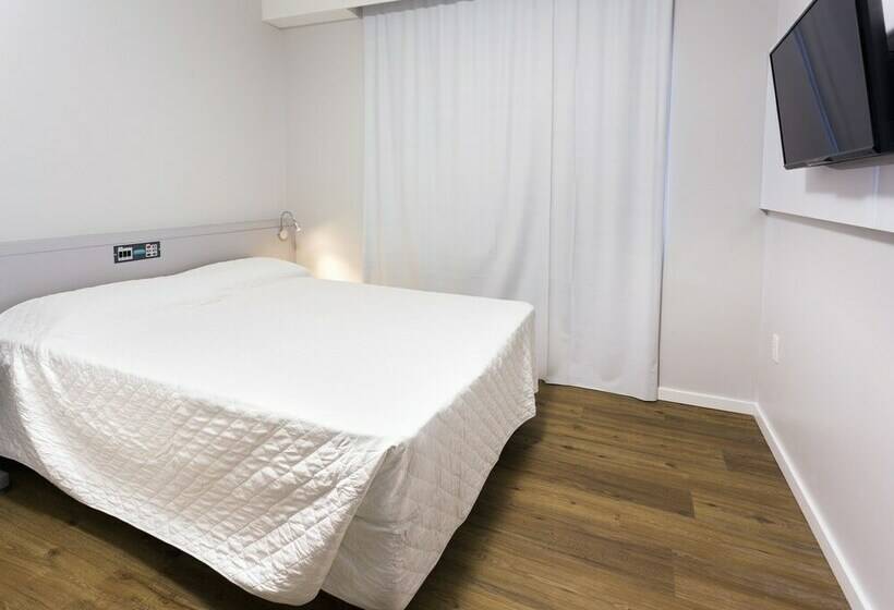 标准间, Tropikalya Prime