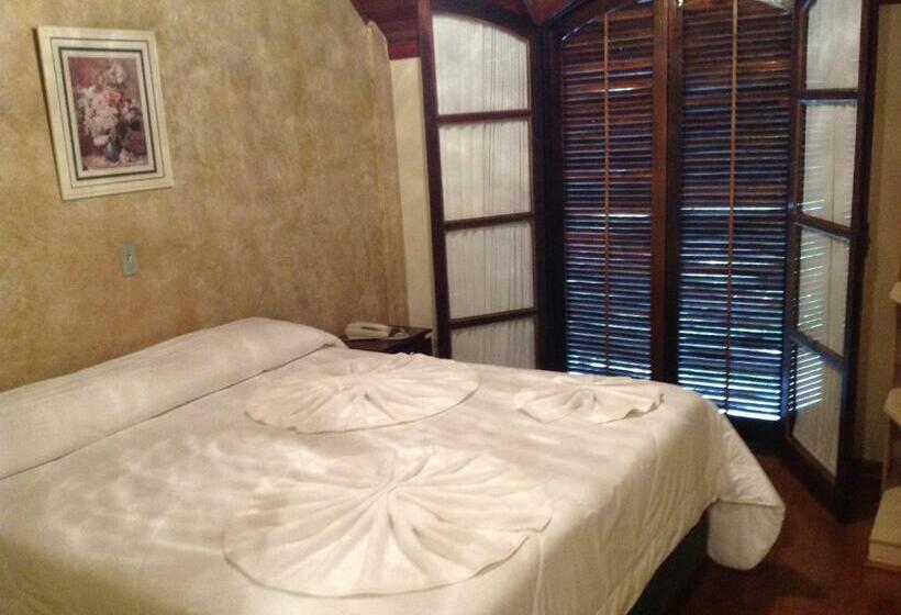 Quarto Estandar, Vill  Agi