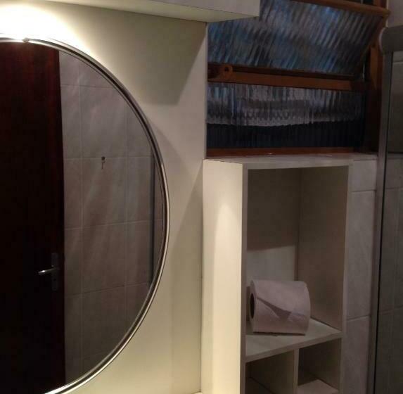 Quarto Estandar, Vill  Agi