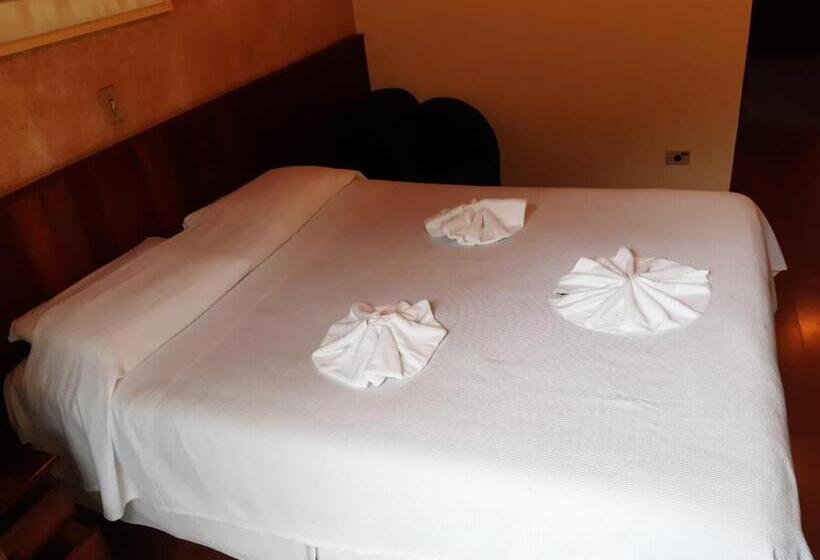 Quarto Estandar, Vill  Agi