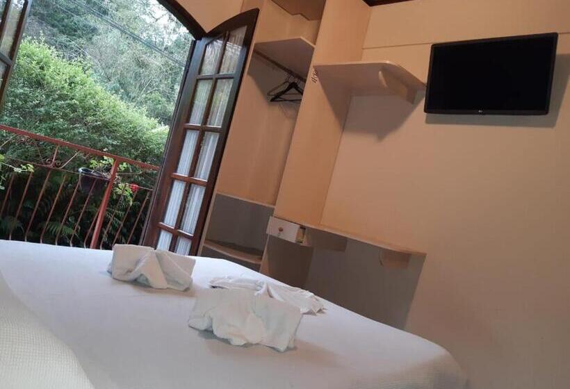 Quarto Estandar, Vill  Agi