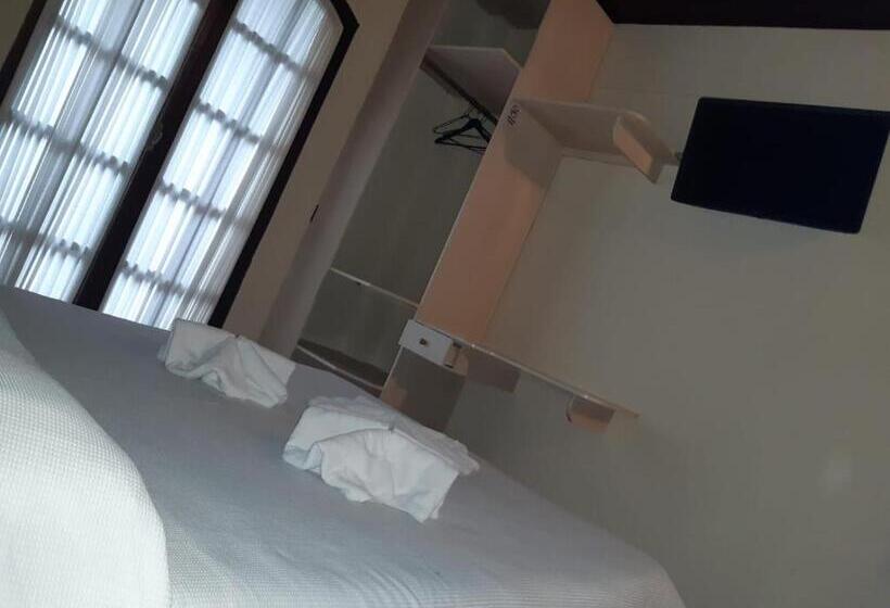 Quarto Estandar, Vill  Agi