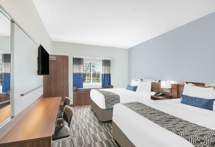 Номер Стандарт, Microtel Inn & Suites By Wyndham Binghamton