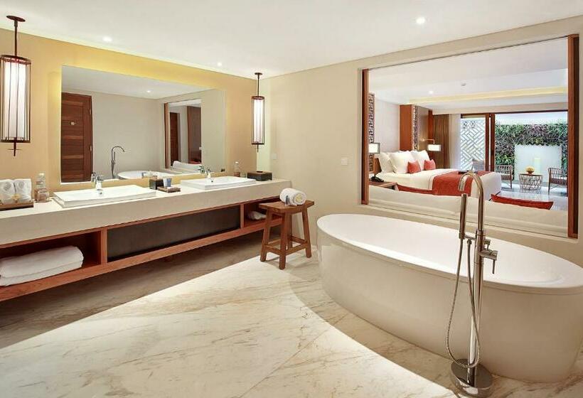 جناح, The Bandha Hotel & Suites