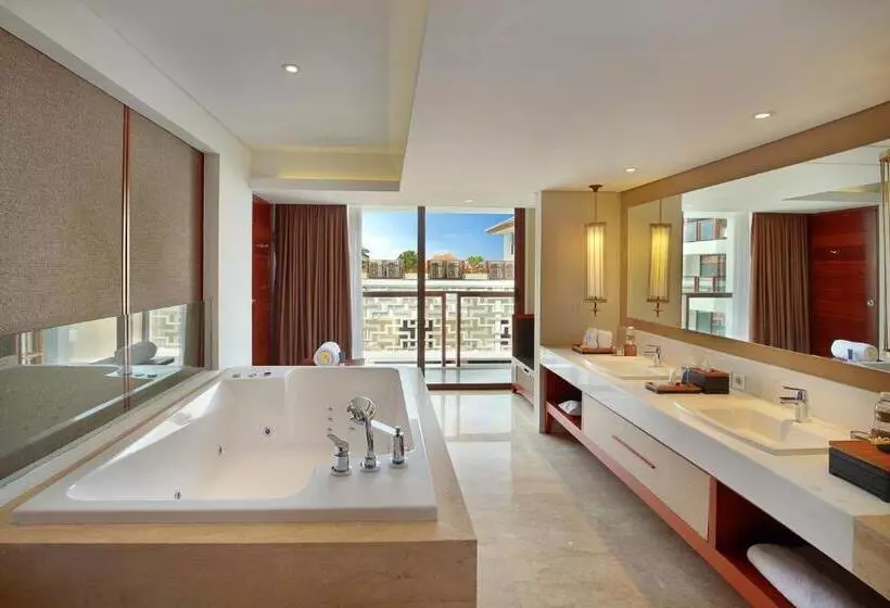سوییت لوکس, The Bandha Hotel & Suites