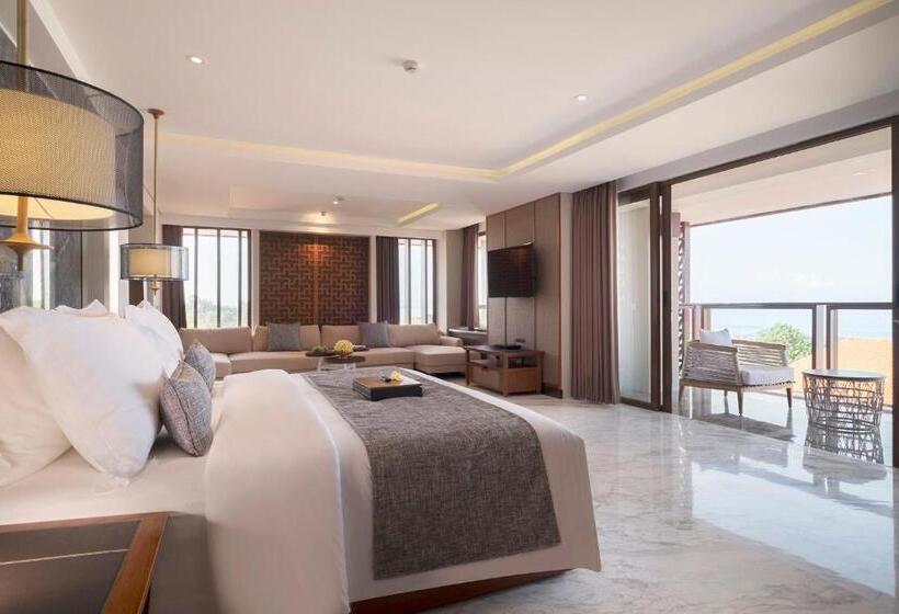 سوئیت با وان آب گرم, The Bandha Hotel & Suites