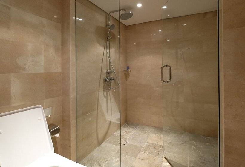 اتاق پرمیوم, The Bandha Hotel & Suites