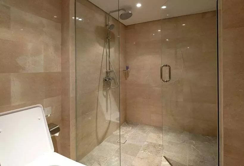 اتاق پرمیوم, The Bandha Hotel & Suites