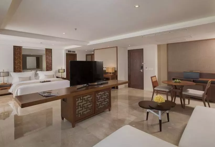 اتاق لوکس سه تخته, The Bandha Hotel & Suites