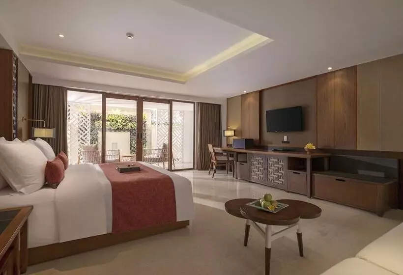 سوییت جونیور, The Bandha Hotel & Suites