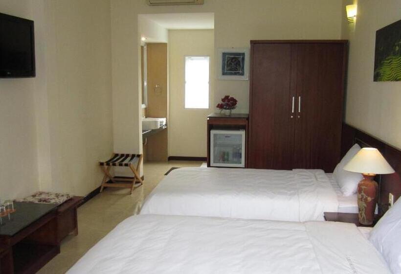 اتاق استاندارد سه نفره, Sai Gon Phong Nha