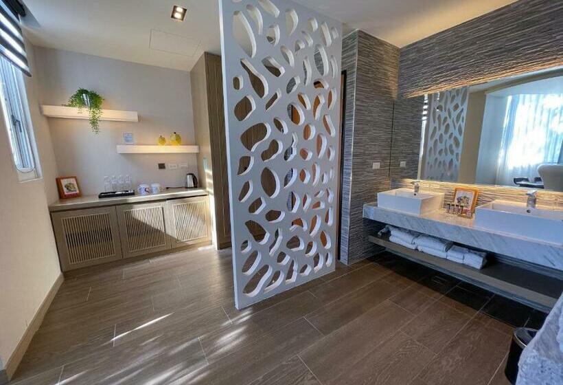 4 Bett Deluxe Zimmer, Kenting 4 Sisters Villa