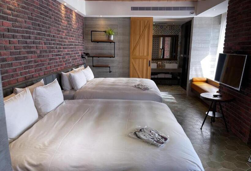 4 Bett Standardzimmer Meerblick, Kenting 4 Sisters Villa