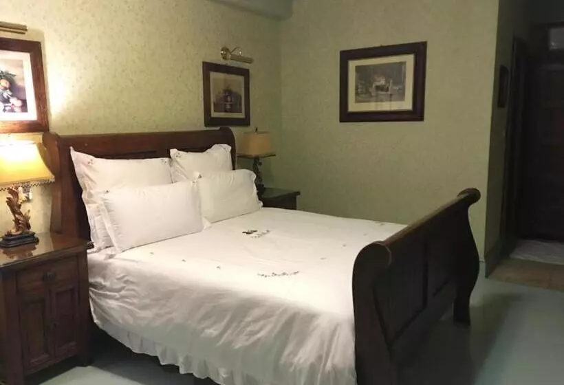 سوییت خانوادگی, Shangrila Music Villa